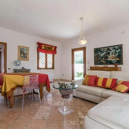 Gabriella Villa San Pietro