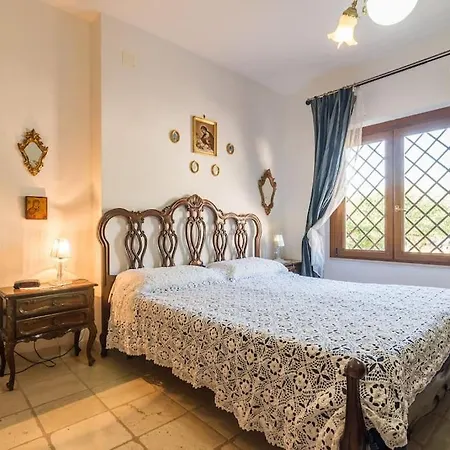 Gabriella * Villa San Pietro