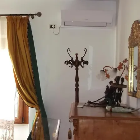 Gabriella Villa San Pietro